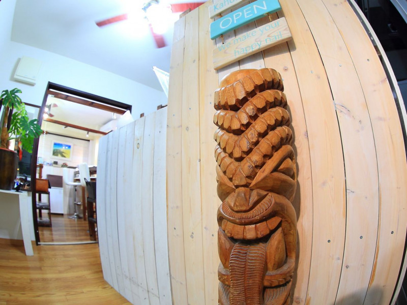 KahunaNail（カフナネイル）船橋店店舗内装写真