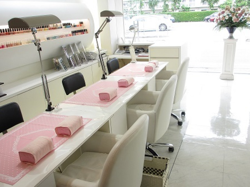 ネイルサロン PURE CUORE(ピュアクオーレ)店舗内装写真