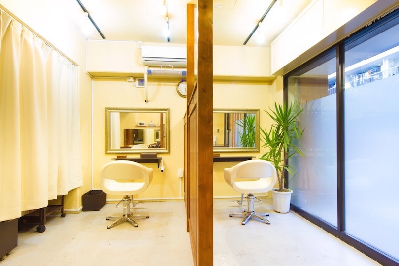 Breath（ブレス）カットサロン店舗内装写真