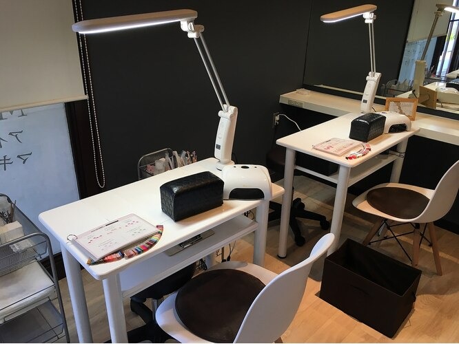 Nail Mix（ネイルミックス）水戸店店舗内装写真
