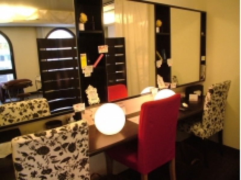 アイラッシュサロン セリナ 心斎橋店店舗内装写真