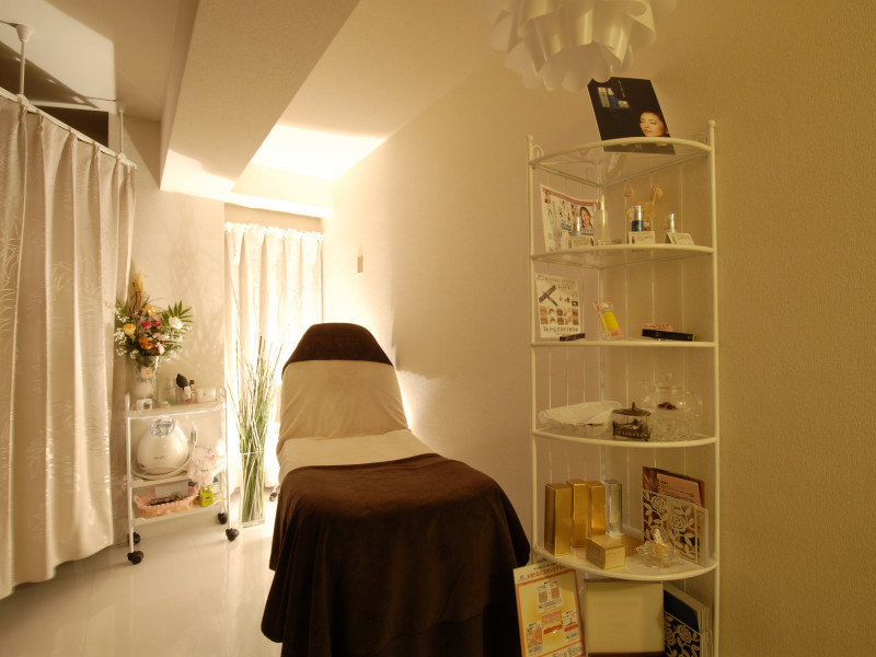 Y&rsquo;sビューティーサロン（ワイズビューティーサロン）店舗内装写真