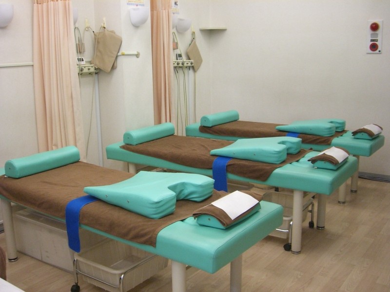 らくあ整骨院朝霞院店舗内装写真