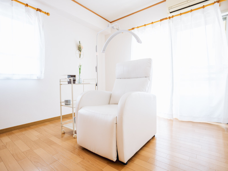 シリーラッシュ自由が丘南口店舗内装写真