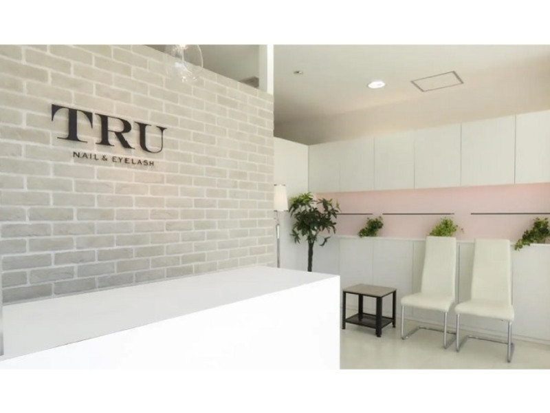 TRU NAIL＆EYE（トゥルー ネイル＆アイ）関内店店舗内装写真