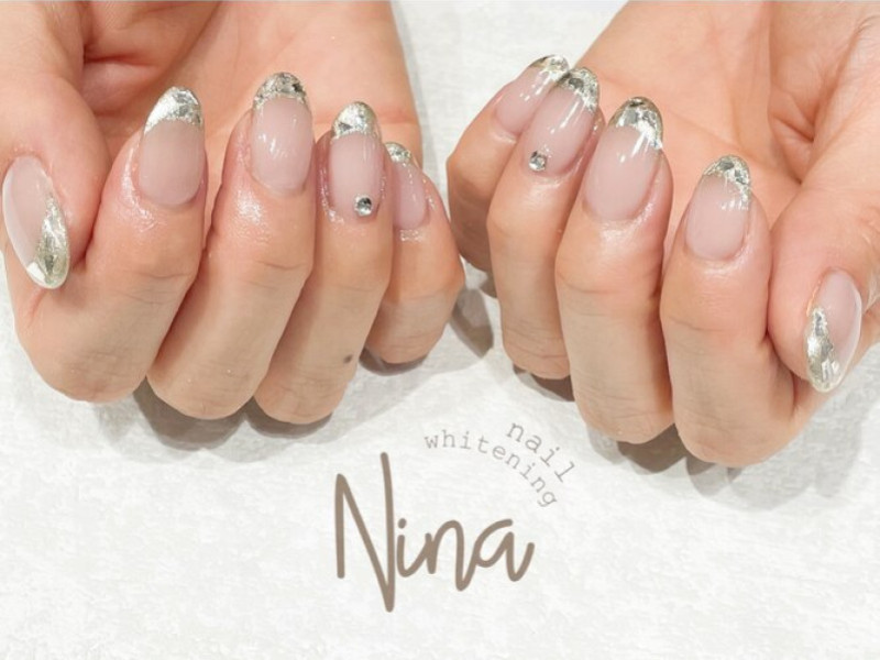 nail salon PHYLIS（ネイルサロン フィリス） 横浜ランドマークプラザ店店舗内装写真