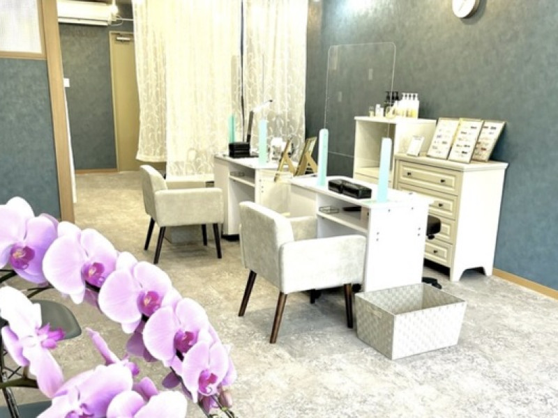 nail and eyelash salon Lien（リアン）川崎店店舗内装写真