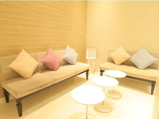 L&rsquo;ecrin(レクラン)店舗内装写真