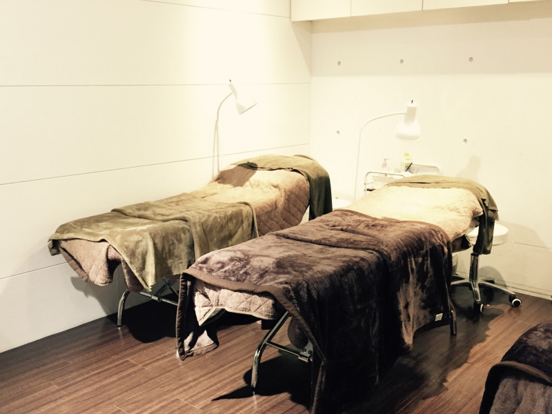 Lnail&times;Blanc港北東急S.C店（エルネイルブラン）店舗内装写真