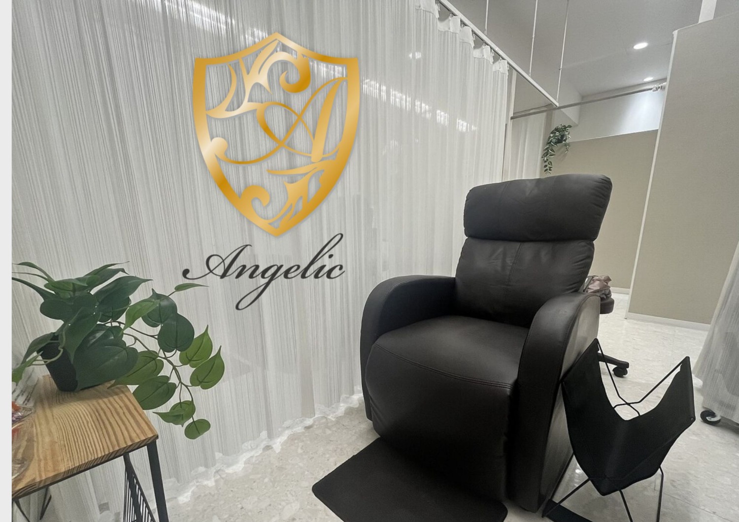 Angelic（アンジェリック）マルイ吉祥寺店店舗内装写真