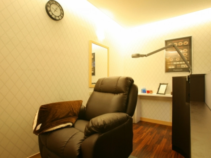 Frankincense Eyelash（フランキンセンスアイラッシュ）印西ビッグホップ店店舗内装写真