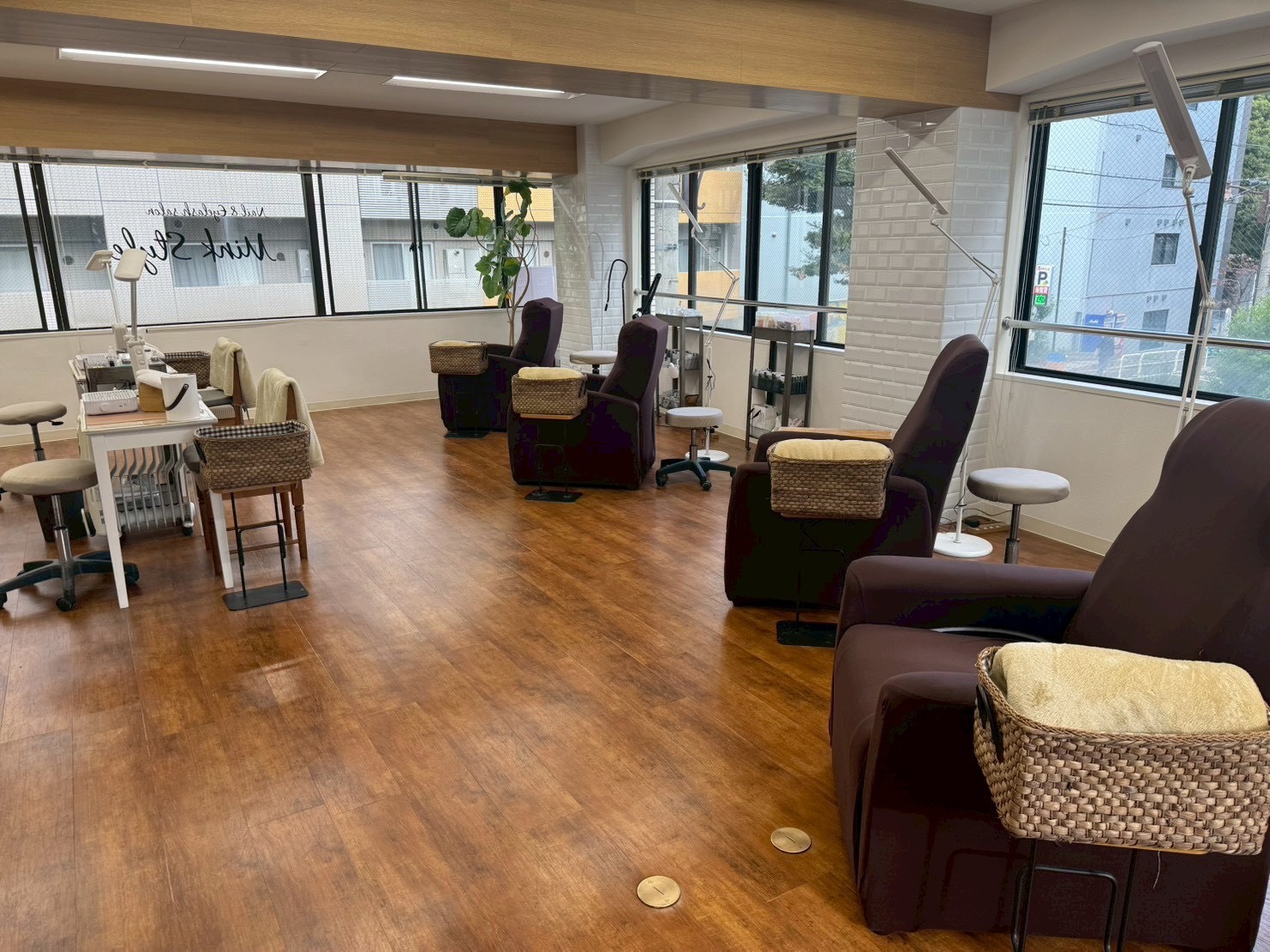 MinK style（ミンク スタイル）飯田橋店店舗内装写真