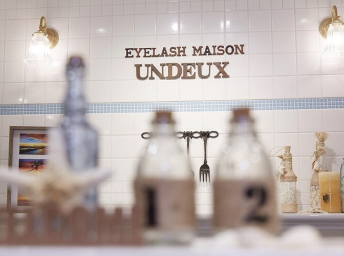 eyelash maison undeux（アイラッシュメゾン アンドゥ）店舗内装写真