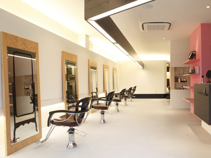 HAIR SALON れん店舗内装写真