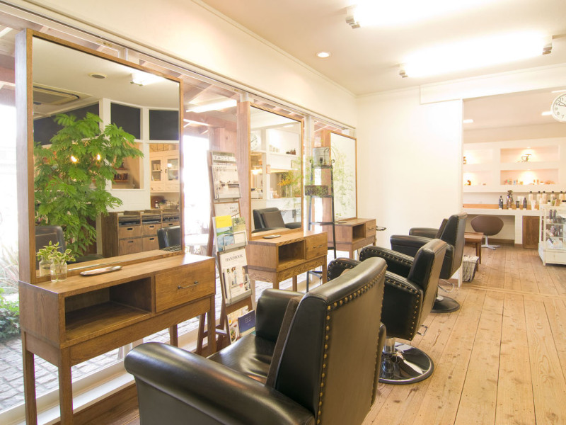 サロン写真1