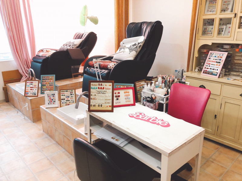 Blue Nail（ブルーネイル）店舗内装写真