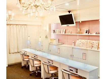 Nail Materia（ネイル マテリア）新宿店店舗内装写真