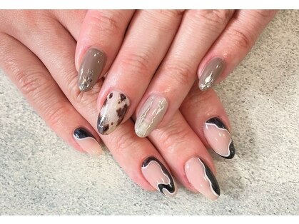 BlueReef（ブルーリーフ）四谷三丁目店店舗内装写真