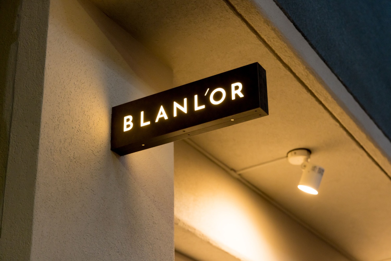 Blanl'or 中目黒駅前店店舗内装写真