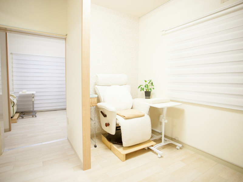 Nail Salon Blancheur（ネイルサロン ブランシュール）店舗内装写真