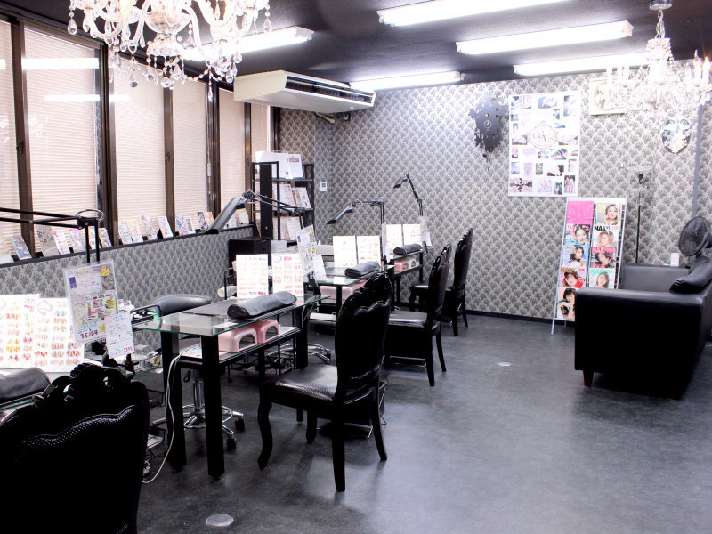 nail salon SyiSyu（シシュ）姫路店店舗内装写真