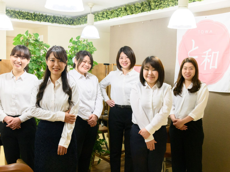 コミュニティサロン と和店舗内装写真