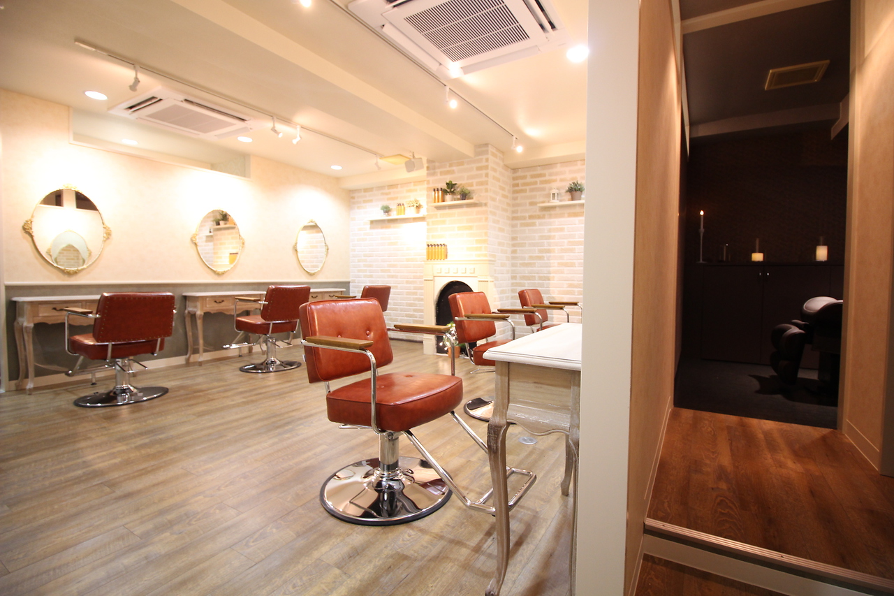 stair（ステアー）店舗内装写真