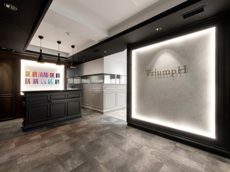 TriumpH nail（トライアンフネイル）店舗内装写真