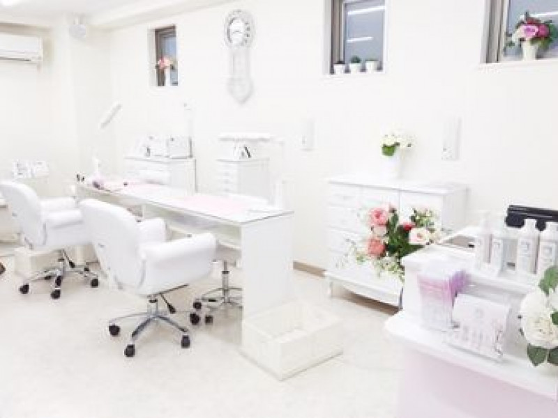 Nail&Eyelash ROCO（ネイル＆アイラッシュ　ロコ）瑞江店店舗内装写真