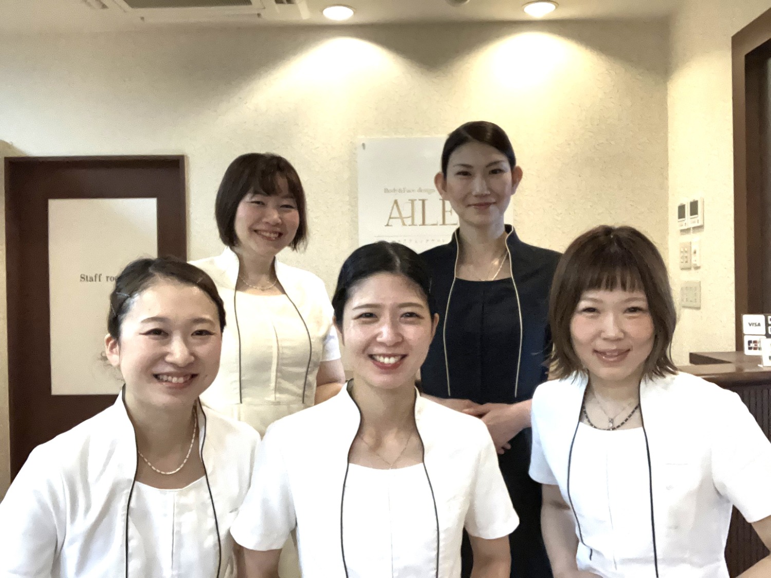 Body&Face design AILE（エール）神戸店店舗内装写真