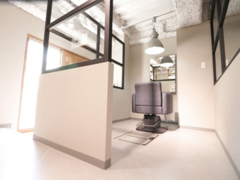  FORM FOLLOWS FUNCTION（フォーム フォローズ ファンクション）店舗内装写真