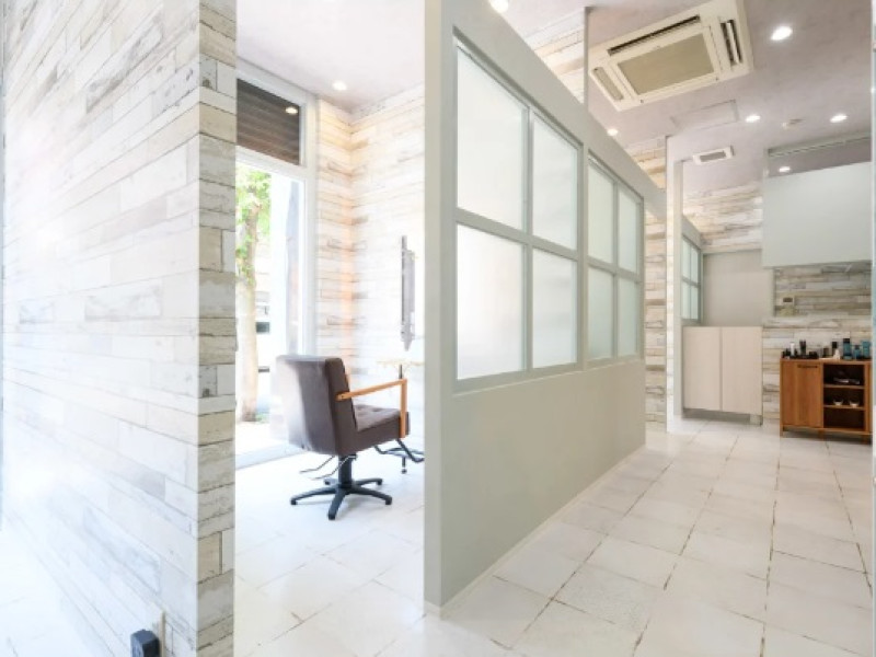 alba（アルバ）店舗内装写真