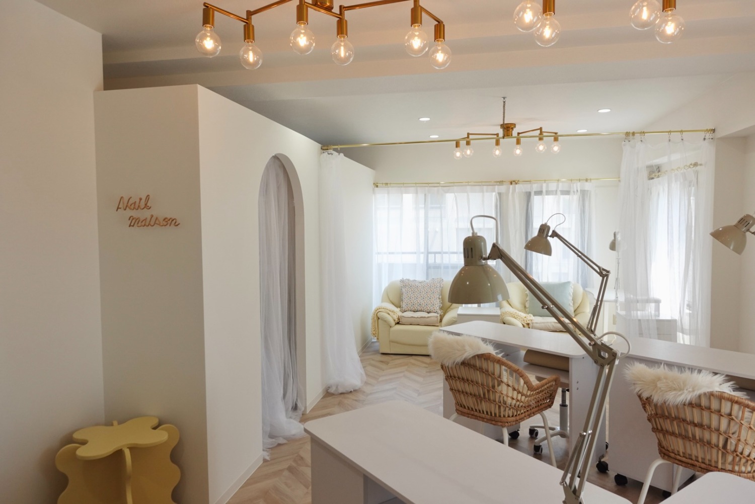 Jemiy nail （ジェミーネイル）shinjuku店舗内装写真