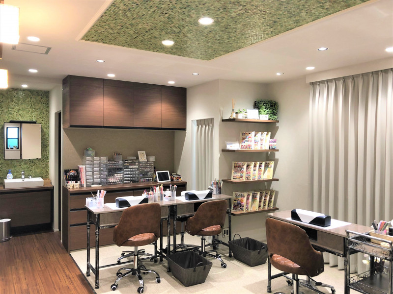 Nail Salon きのこ店舗内装写真