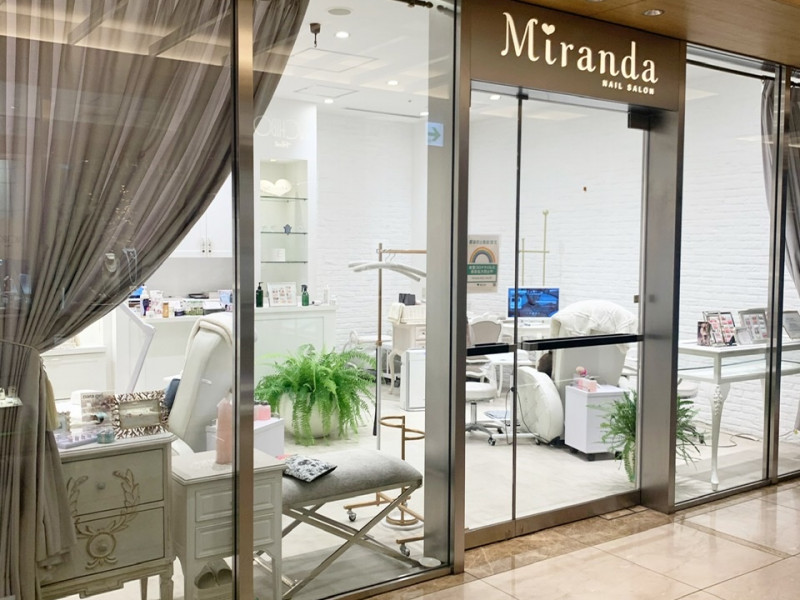 Nail Salon Miranda （ミランダ）パレスホテル店店舗内装写真