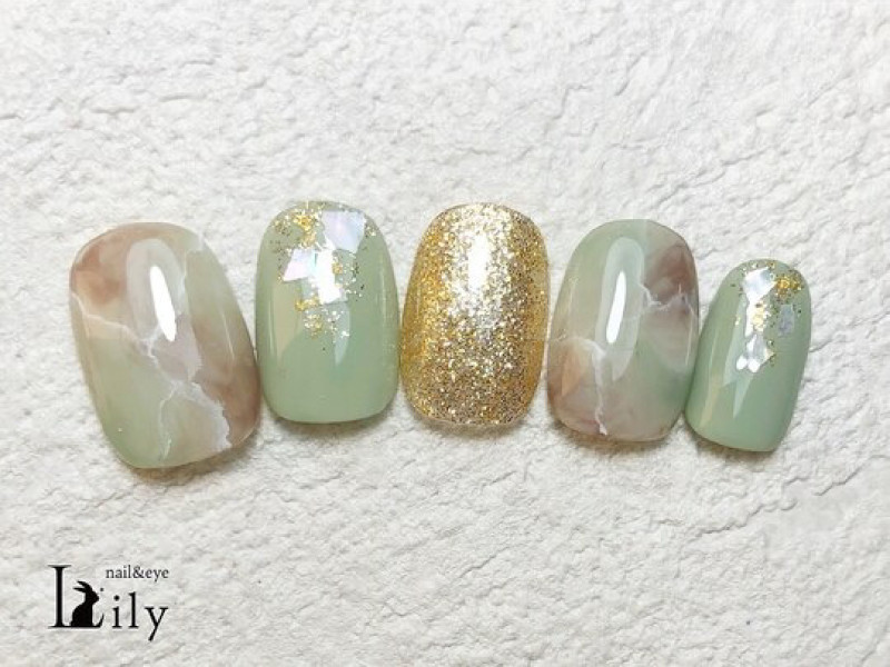 nail&eye Lily（ネイル＆アイ リリー）武蔵境店 店舗内装写真