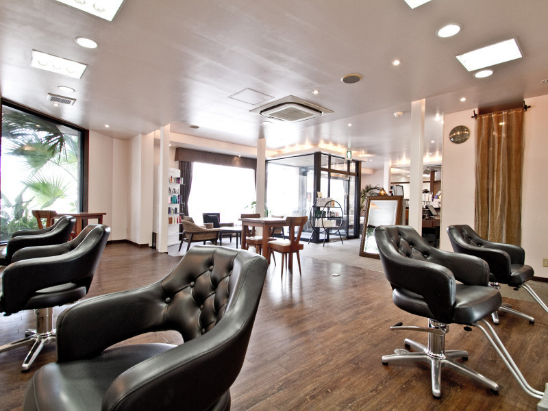 CREER（クレール）住吉店店舗内装写真