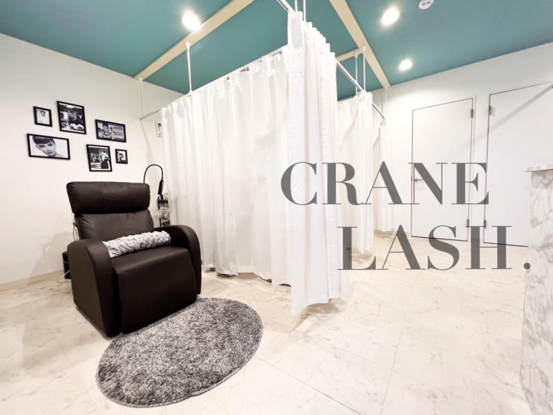 CRANE LASH （クレイン ラッシュ）店舗内装写真