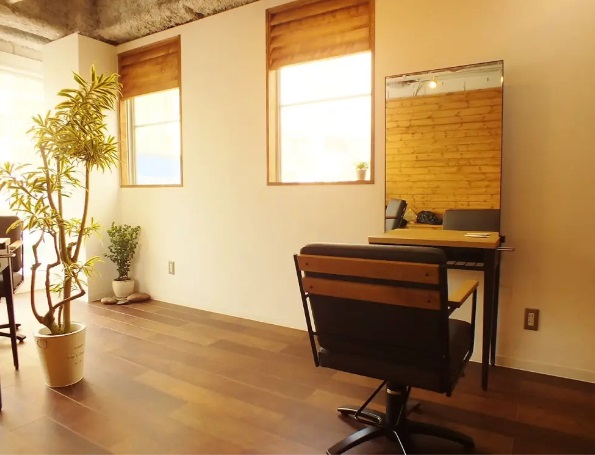 RAK（アーク）店舗内装写真