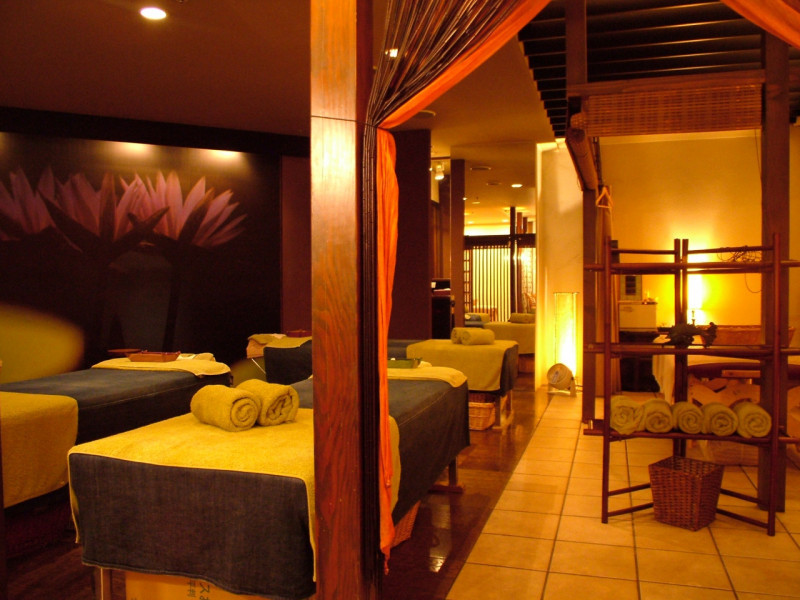 ウェルネス　横浜店店舗内装写真