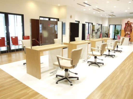 Hair＆Nail Ki・anty（ヘアーアンドネイルキアンティ）店舗内装写真