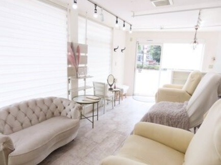 maia（マイア）西新井店店舗内装写真