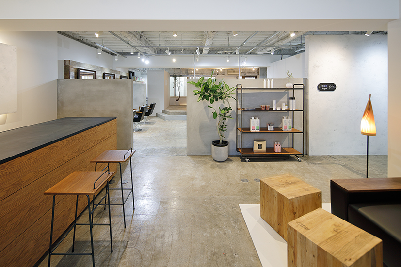 SHE.hair design（シーヘアデザイン）店舗内装写真