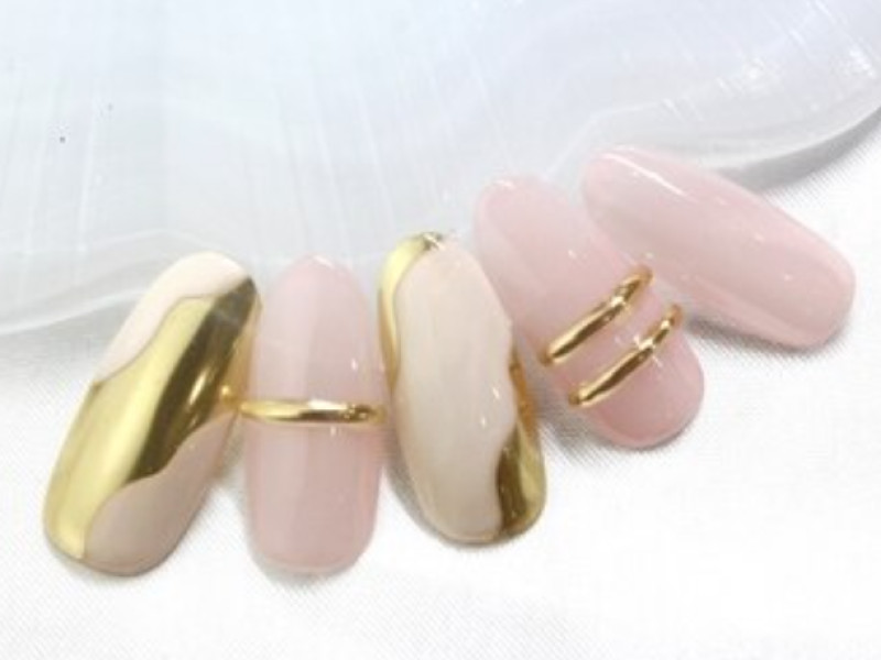 NAIL BIJOU (ネイルビジュー)店舗内装写真