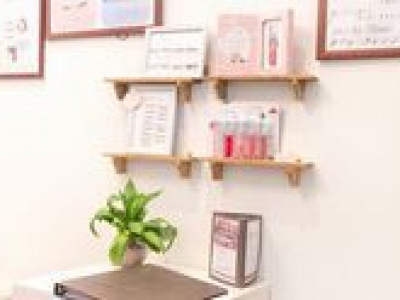 Eyelash Salon Blanc（ブラン）イオンリカー＆ビューティー川西店店舗内装写真