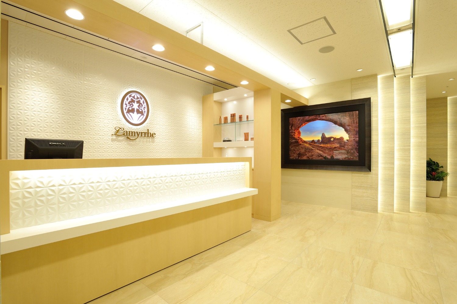 Lamyrrhe（ラミール）旧居留地本店店舗内装写真