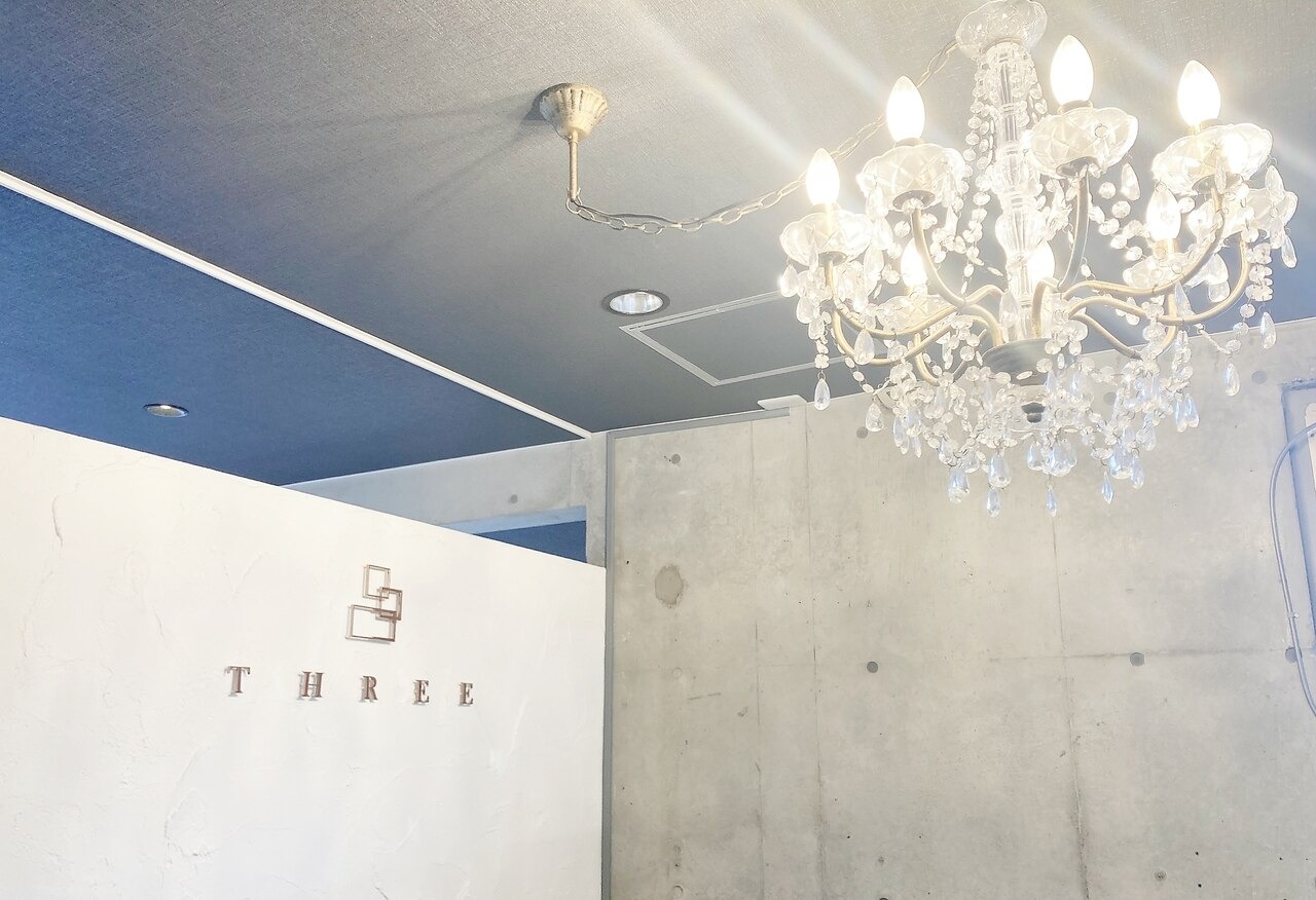 THREE（スリー）店舗内装写真