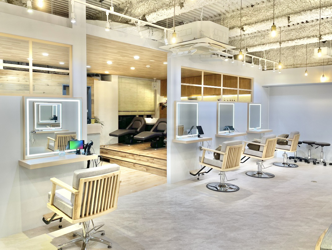 little&times;kuruku（リトル クルク）銀座2号店店舗内装写真