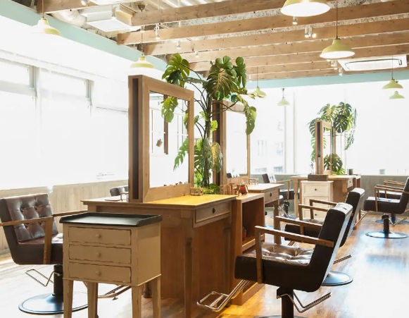 lico×little 札幌駅前（リコ リトル）店舗内装写真