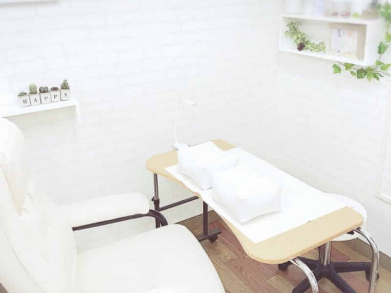 Nail Salon Stork（ネイルサロン ストーク）店舗内装写真